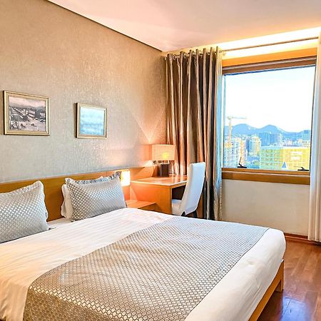 Tirana International Hotel&Conference Center Esterno foto