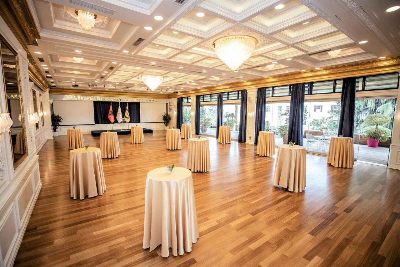 Tirana International Hotel&Conference Center Esterno foto