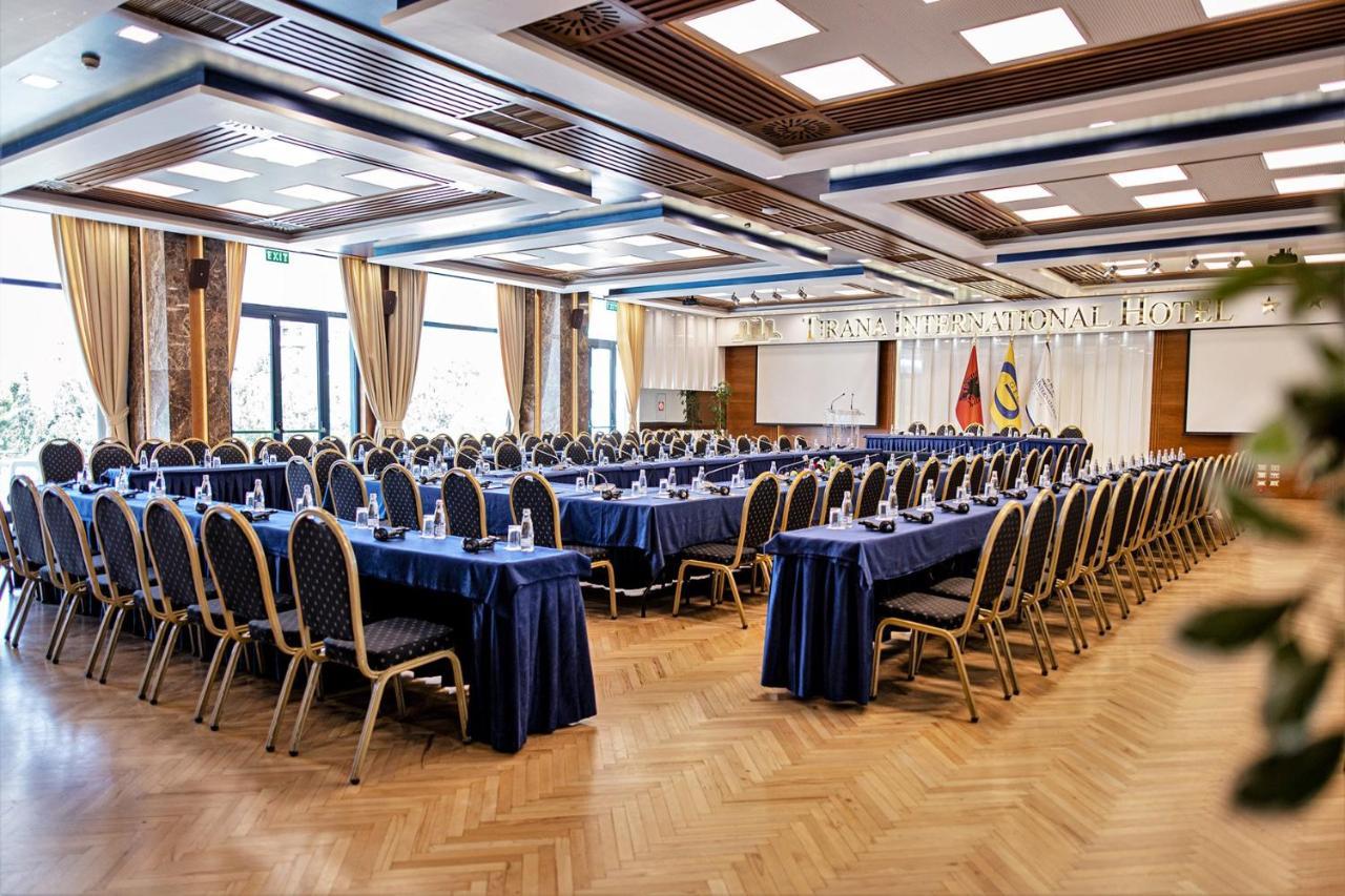 Tirana International Hotel&Conference Center Esterno foto
