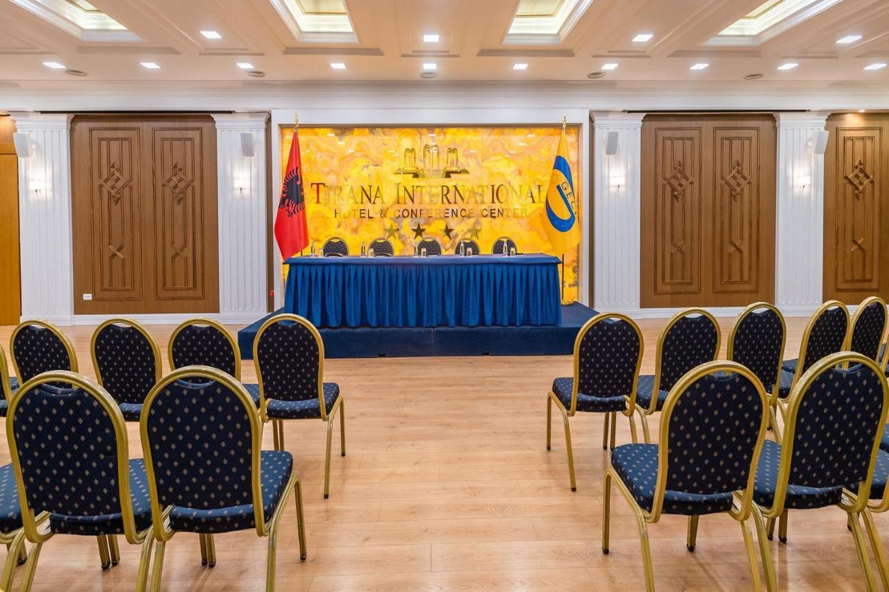 Tirana International Hotel&Conference Center Esterno foto