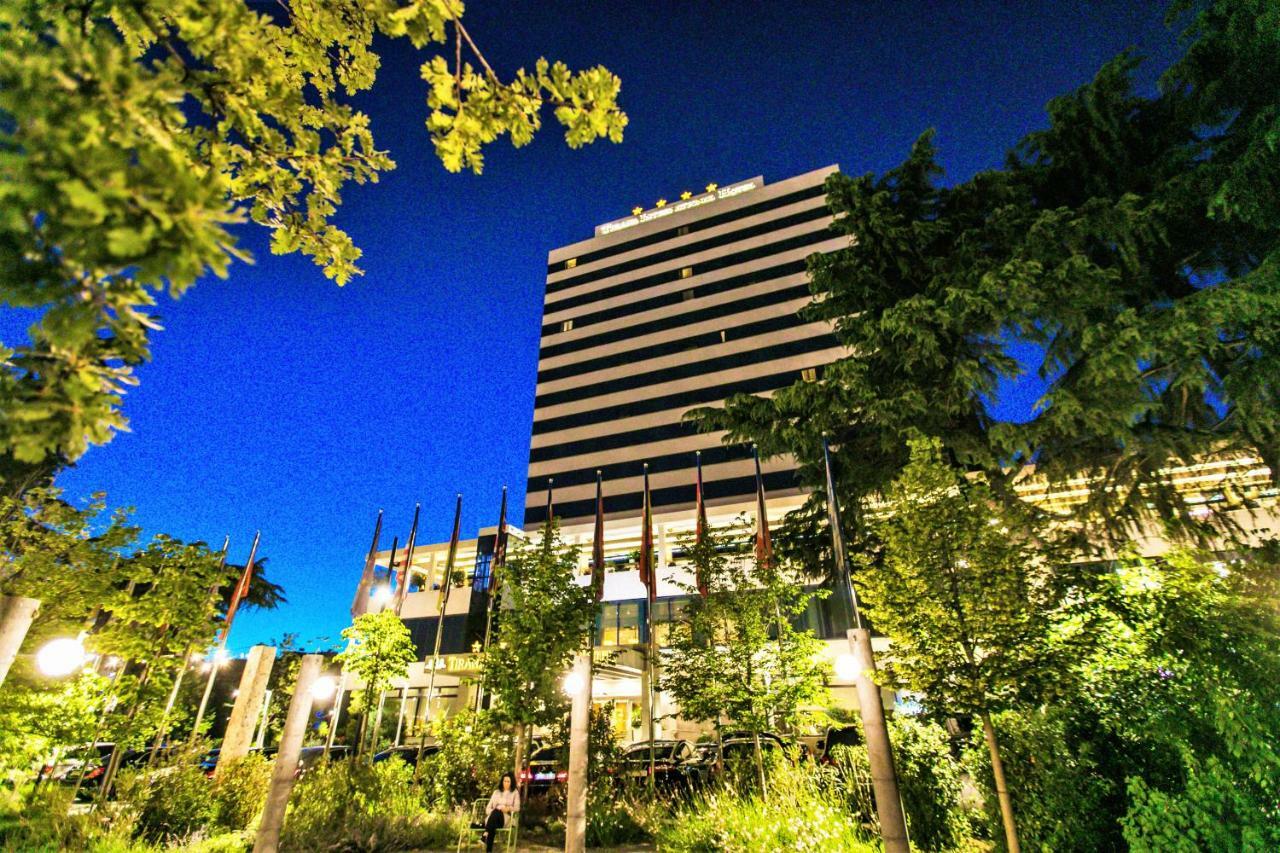 Tirana International Hotel&Conference Center Esterno foto
